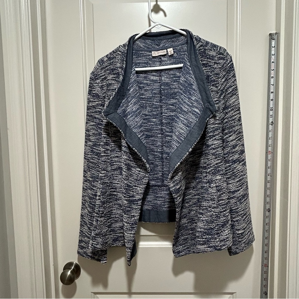 C B est 1962 women’s size 1X jacket.  Blue & white Open Front Cardigan.